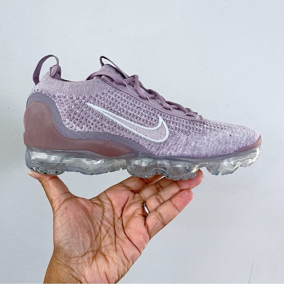 womens nike vapormax 2021